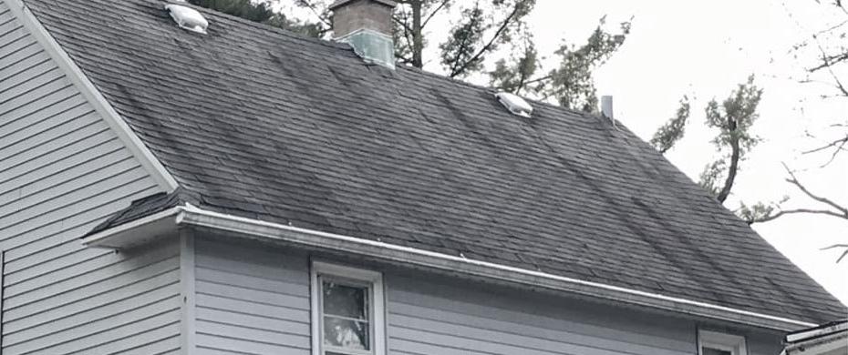 你现在正在观看是什么导致了我屋顶上的黑色条纹?